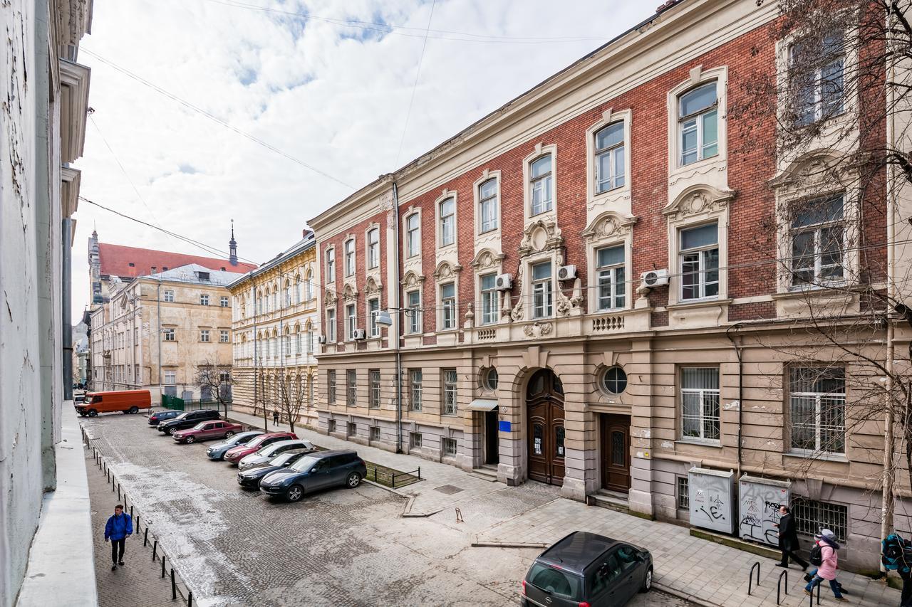 2 Virmens'Ka Apartment Lviv Exterior foto
